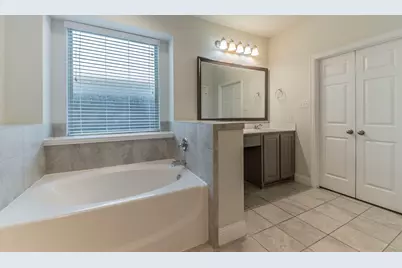 5644 Salt Springs Drive, Fort Worth, TX 76179 - Photo 15