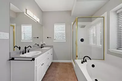 3111 Briarcliff Circle, Gainesville, TX 76240 - Photo 21