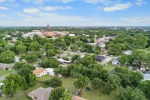 404 W Oak St, Decatur, TX 76234 - Photo 33
