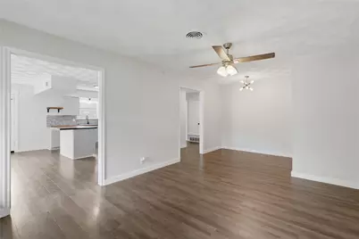 10803 Lake Gardens Drive, Dallas, TX 75218 - Photo 11