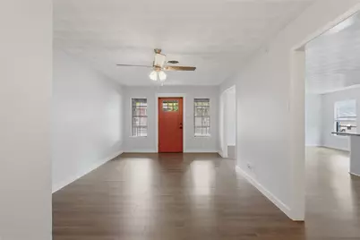 10803 Lake Gardens Drive, Dallas, TX 75218 - Photo 3