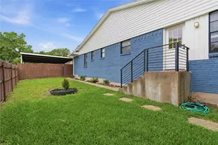 10803 Lake Gardens Dr, Dallas, TX 75218 - Photo 15