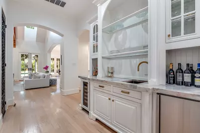 6430 Stefani Drive, Dallas, TX 75225 - Photo 13