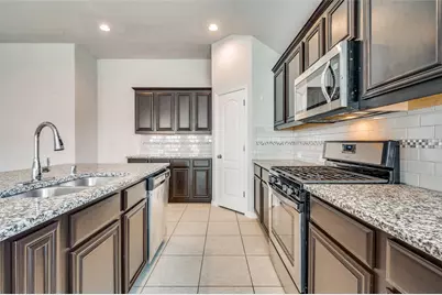 1033 Water Garden Circle, Little Elm, TX 75068 - Photo 11