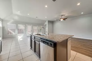 1033 Water Garden Cir, Little Elm, TX 75068 - Photo 13