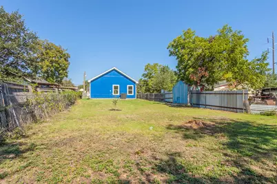 2608 Cleveland Avenue, Waco, TX 76711 - Photo 27