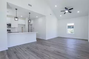 2608 Cleveland Ave, Waco, TX 76711 - Photo 13