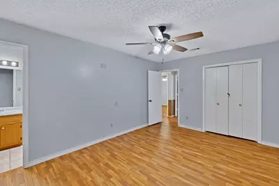 501 Post Oak Lane, Burleson, TX 76028 - Photo 15