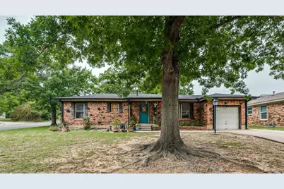 727 Norwood Drive, Hurst, TX 76053 - Photo 1