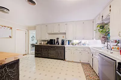 727 Norwood Drive, Hurst, TX 76053 - Photo 7