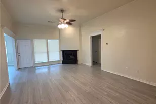 8112 Gibbs Dr, White Settlement, TX 76108 - Photo 11