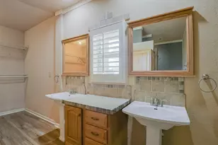 3625 Carla Ct, Granbury, TX 76049 - Photo 7