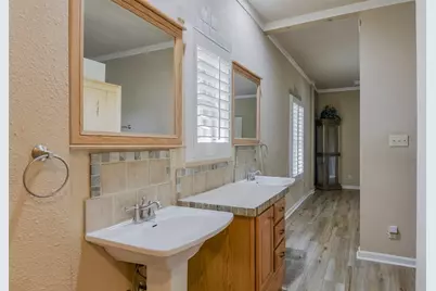 3625 Carla Court, Granbury, TX 76049 - Photo 9