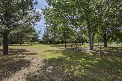 3625 Carla Court, Granbury, TX 76049 - Photo 25