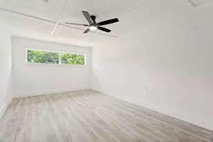 5325 Conroy St, Fort Worth, TX 76134 - Photo 13