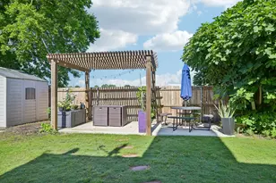 5100 Redwater Dr, Arlington, TX 76018 - Photo 37