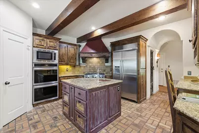 8000 Rhoads Road, Aubrey, TX 76227 - Photo 11