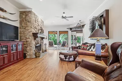 8000 Rhoads Road, Aubrey, TX 76227 - Photo 7