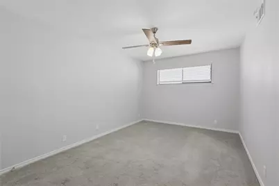 10805 Lake Gardens Drive, Dallas, TX 75218 - Photo 7