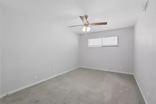 10805 Lake Gardens Dr, Dallas, TX 75218 - Photo 7