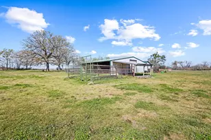 521 County Rd 15100, Blossom, TX 75416 - Photo 39