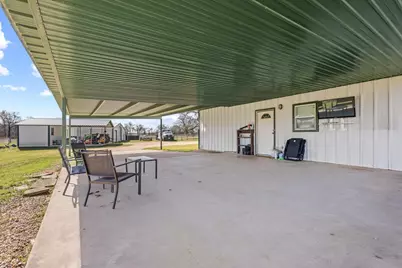 521 County Road 15100, Blossom, TX 75416 - Photo 33