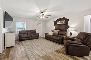 521 County Rd 15100, Blossom, TX 75416 - Photo 5