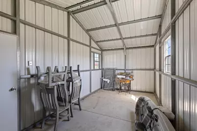 521 County Road 15100, Blossom, TX 75416 - Photo 29