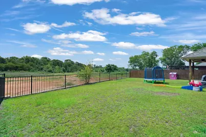 337 Kingdom Boulevard, Lindale, TX 75771 - Photo 17