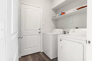 9805 Bridlewood Ln, Waco, TX 76708 - Photo 11
