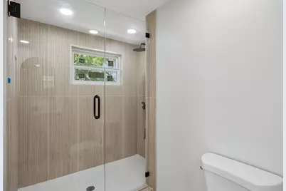 10517 Wyatt Street, Dallas, TX 75218 - Photo 21