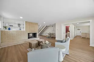 10517 Wyatt St, Dallas, TX 75218 - Photo 9