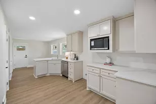 10517 Wyatt St, Dallas, TX 75218 - Photo 13