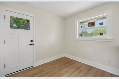 10517 Wyatt Street, Dallas, TX 75218 - Photo 15
