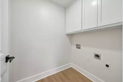 10517 Wyatt Street, Dallas, TX 75218 - Photo 17