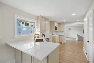 10517 Wyatt St, Dallas, TX 75218 - Photo 13
