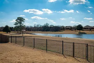 832 Cheyenne Dr, Aubrey, TX 76227 - Photo 5