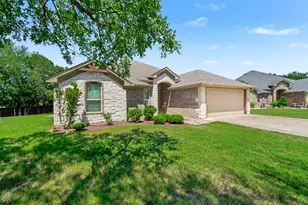 3907 Del Rio Ct, Granbury, TX 76049 - Photo 3