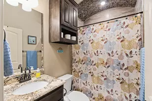 3907 Del Rio Ct, Granbury, TX 76049 - Photo 13