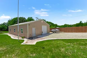 3907 Del Rio Ct, Granbury, TX 76049 - Photo 27