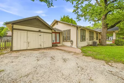 910 S Waco Street, Weatherford, TX 76086 - Photo 27