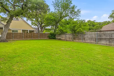 910 S Waco Street, Weatherford, TX 76086 - Photo 23