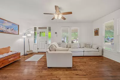 910 S Waco Street, Weatherford, TX 76086 - Photo 7
