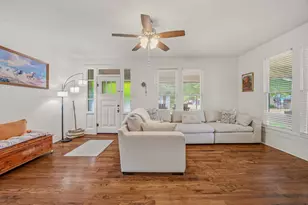 910 S Waco St, Weatherford, TX 76086 - Photo 7