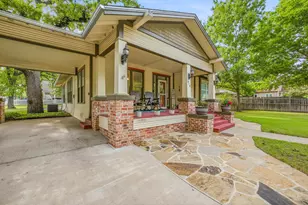910 S Waco St, Weatherford, TX 76086 - Photo 3
