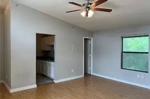701 W Sycamore St, Denton, TX 76201 - Photo 7