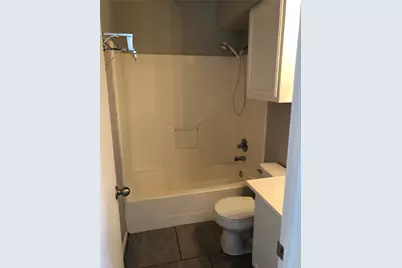 701 W Sycamore Street #304, Denton, TX 76201 - Photo 5