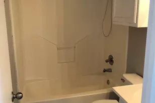701 W Sycamore St, Denton, TX 76201 - Photo 5