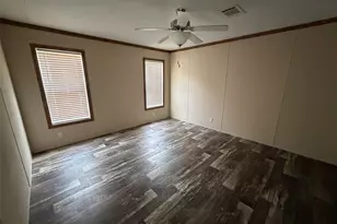 5609 Arkansas Trail, Granbury, TX 76048 - Photo 13