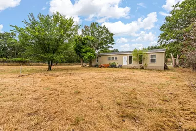 265 Richard Lane, Azle, TX 76020 - Photo 7